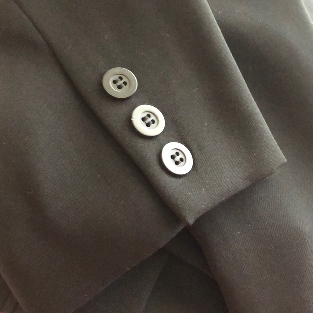 Chaus suit jacket. 16 - Picture 8 of 8